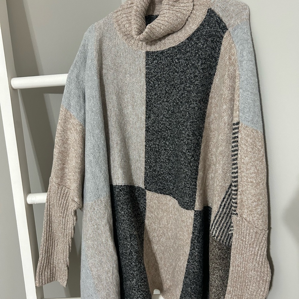 Colorblock Turtleneck Sweater